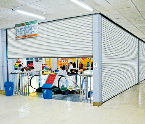 钢质防火卷帘门 